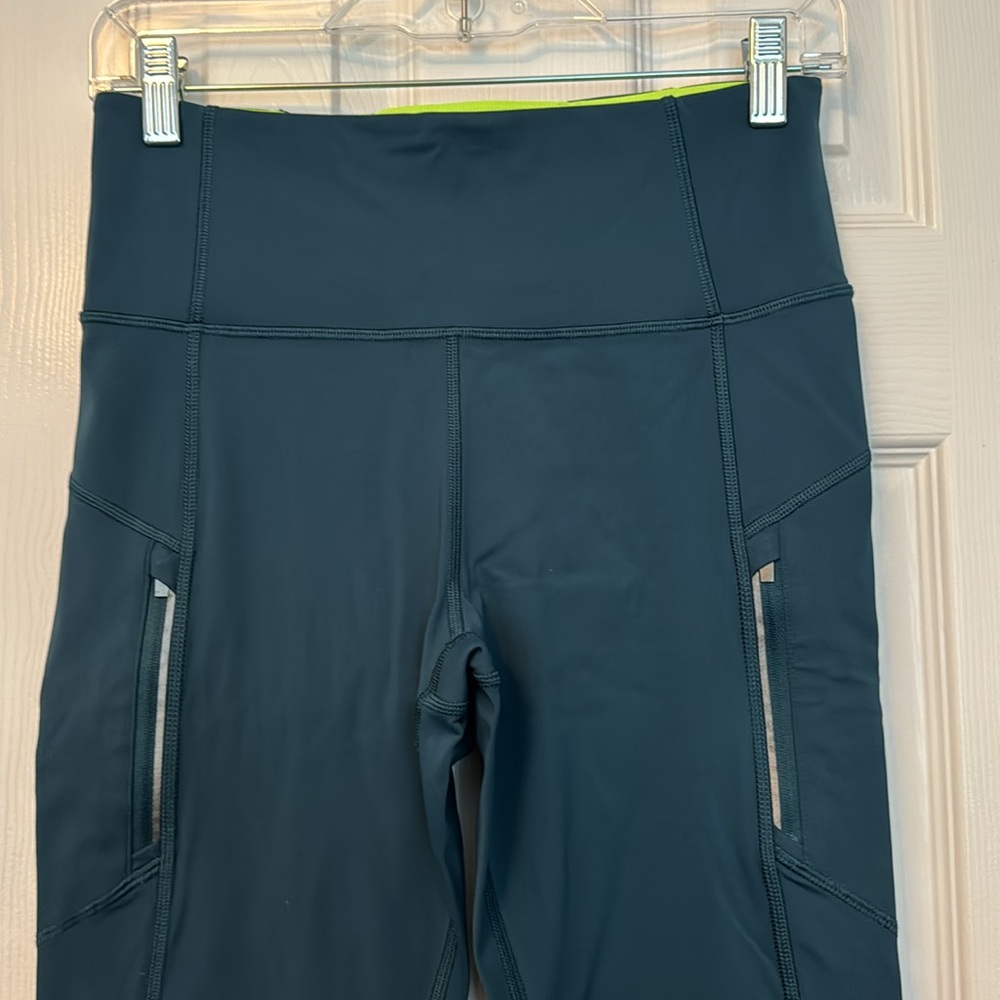 Athleta Rainier Tight - Picture 2 of 6